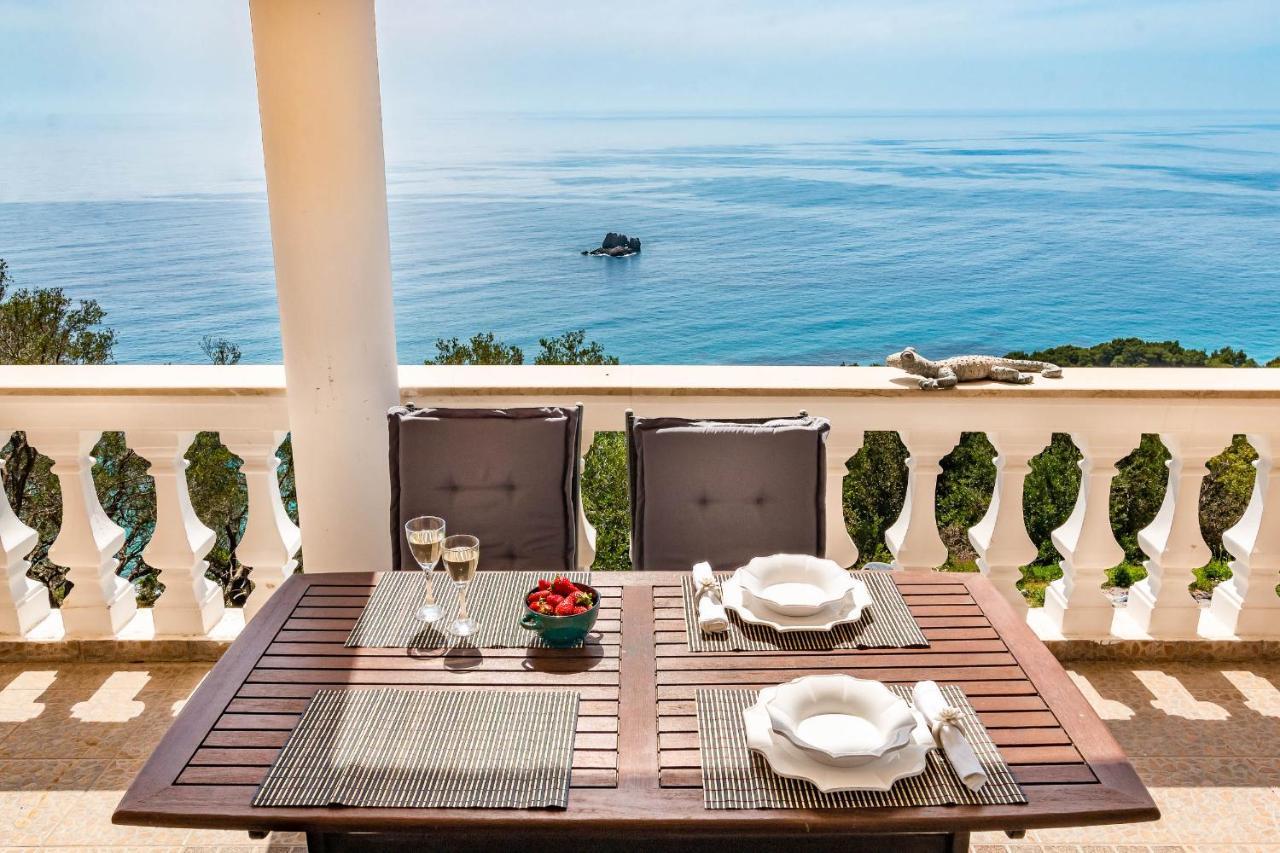 Ocean View - Luxury Villa Nefeli Kontogialos Kültér fotó