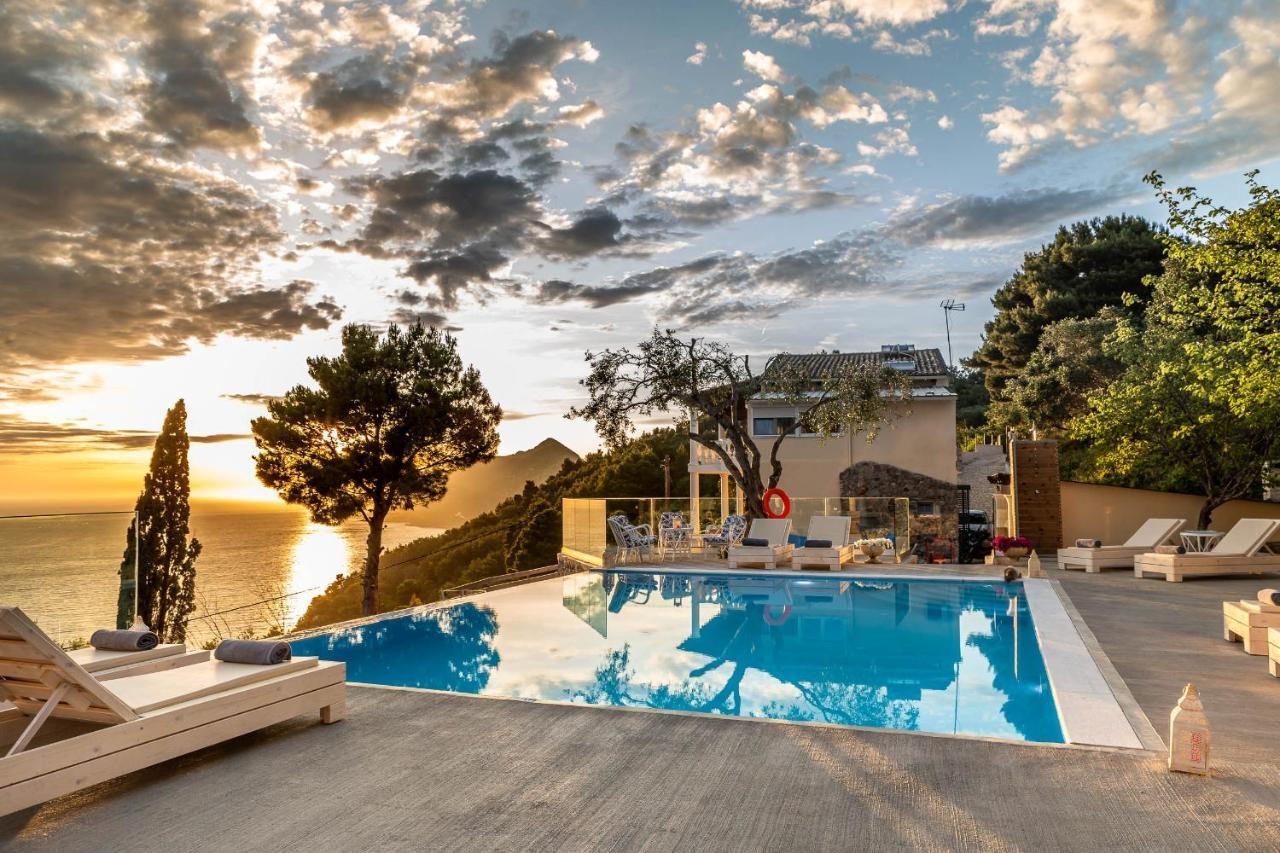 Ocean View - Luxury Villa Nefeli Kontogialos Kültér fotó